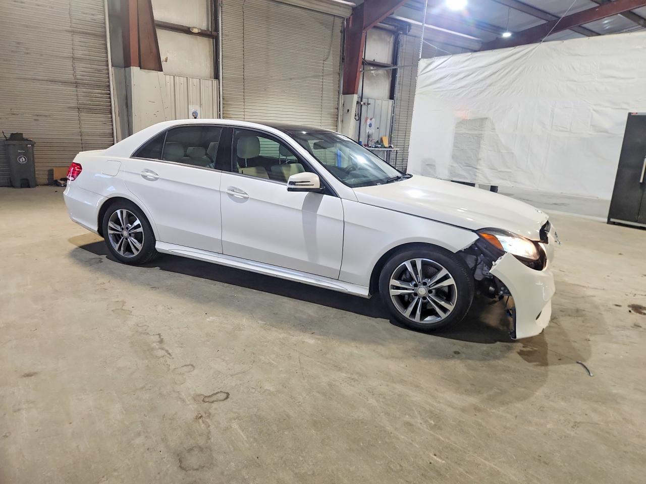 2015 Mercedes-Benz E 250 Bluetec - Image 4
