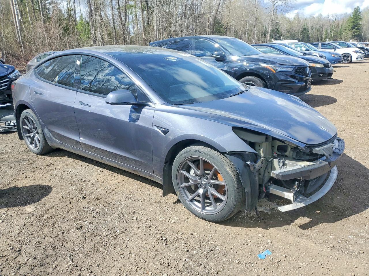 2023 Tesla Model 3 - Фото 4