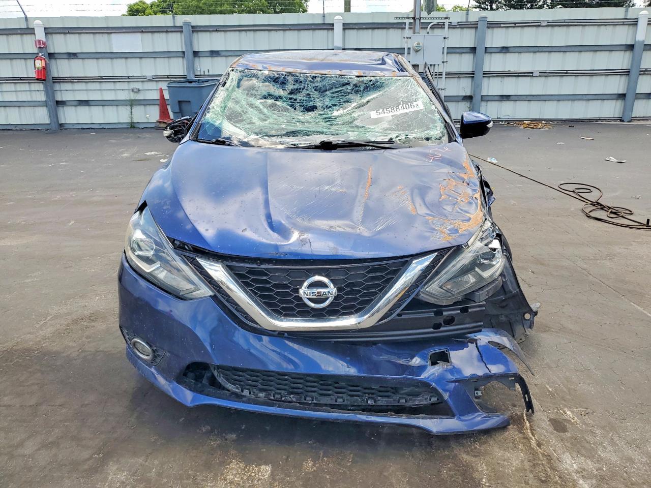 2019 Nissan Sentra Sr - Image 5
