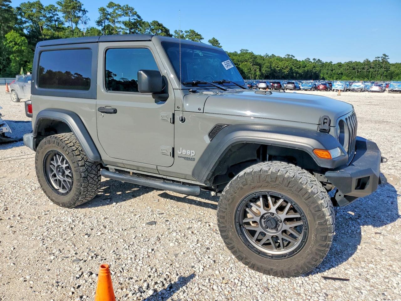 2020 Jeep Wrangler Sport - Фото 4
