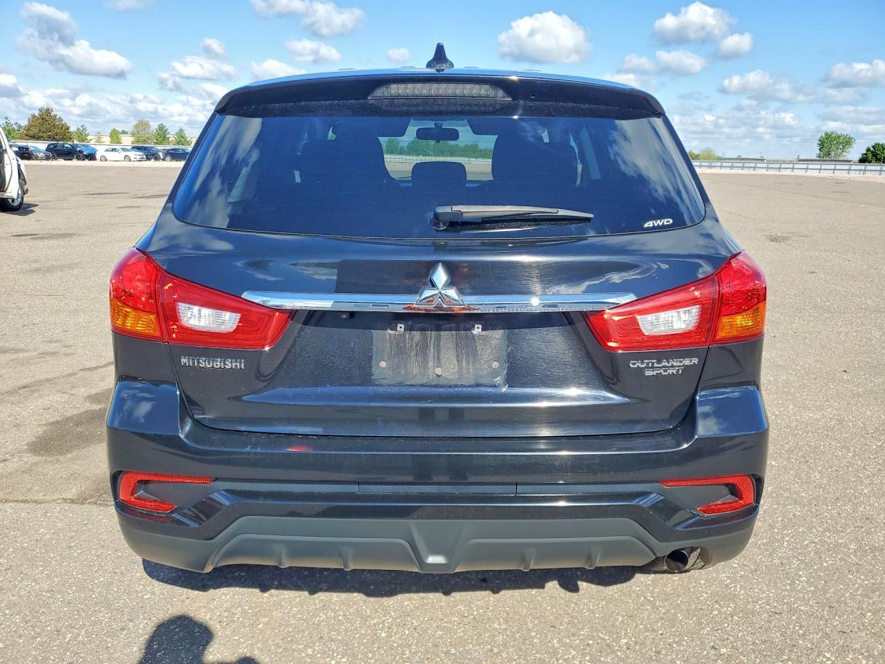 2018 Mitsubishi Outlander Sport Es - Фото 6