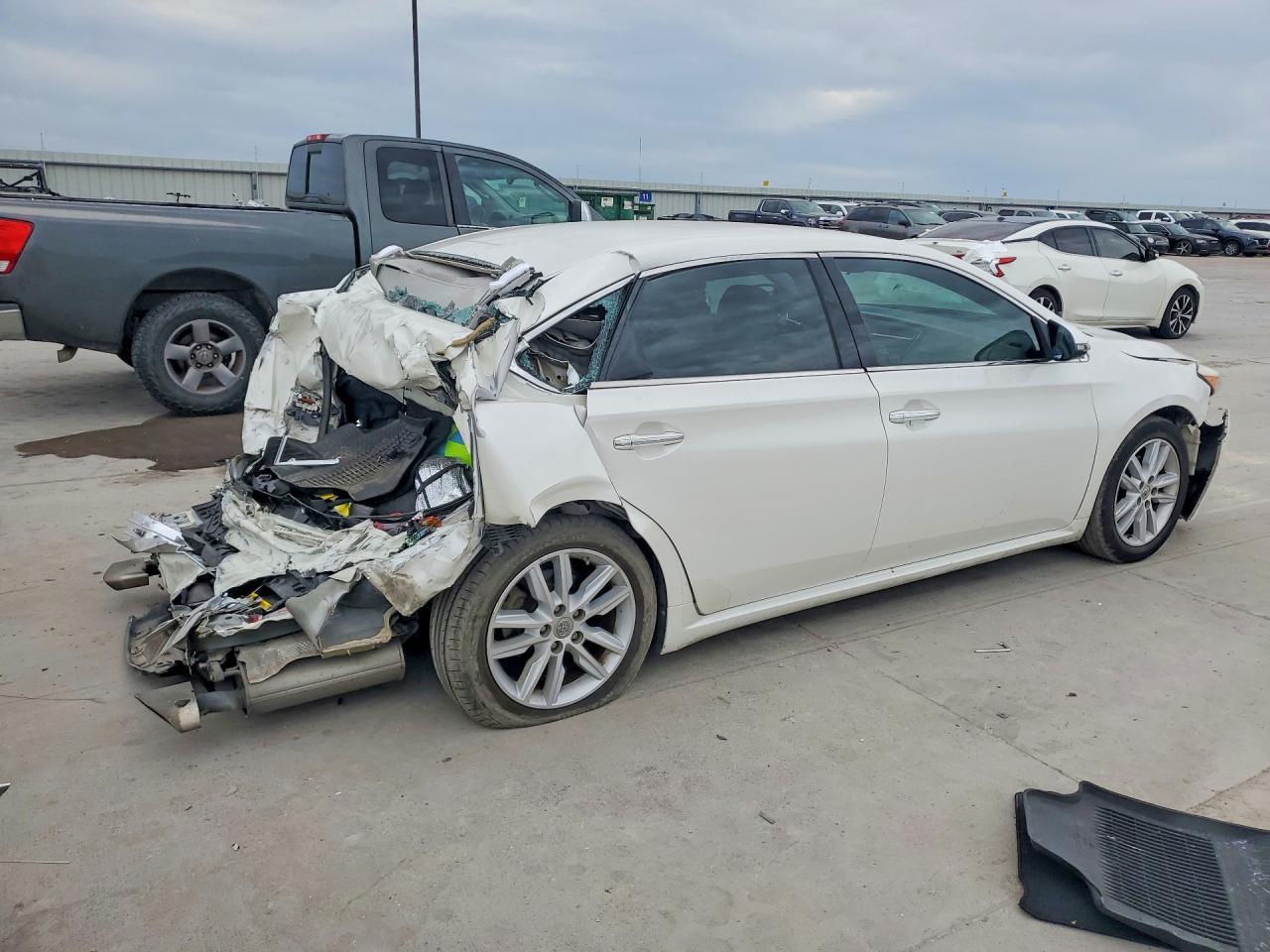 2013 Toyota Avalon Xle - Фото 3