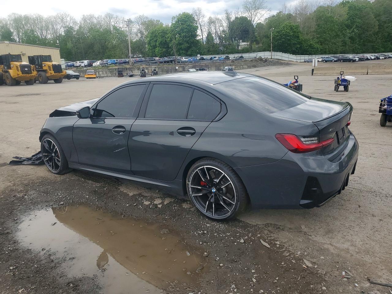 2025 BMW M340Xi - Image 2