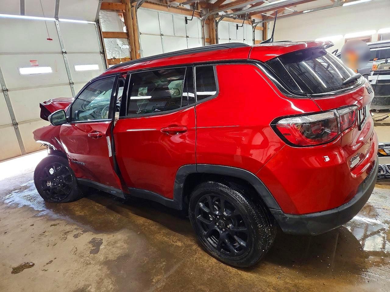 2026 Jeep Compass Latitude - Фото 2