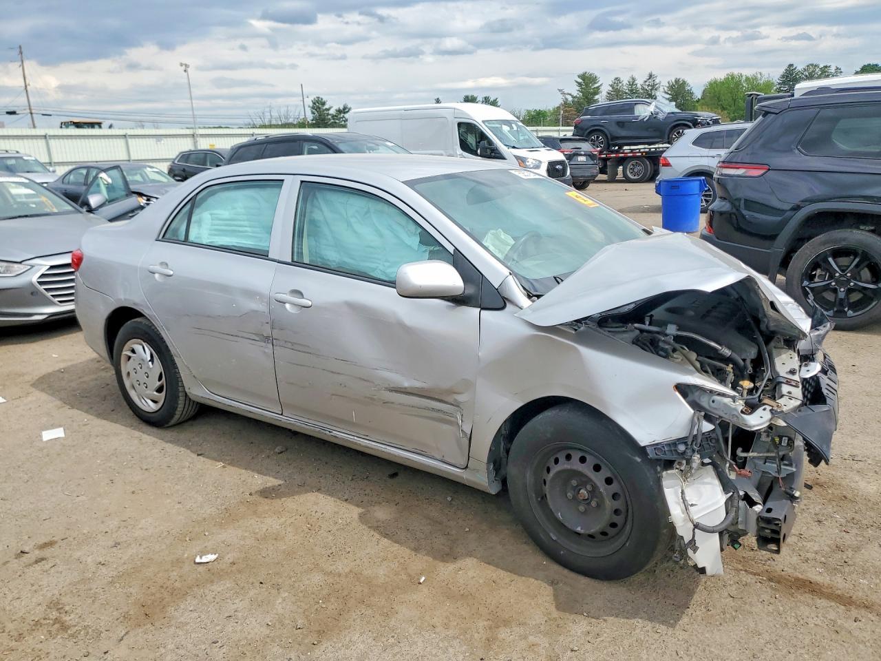 2009 Toyota Corolla Le - Image 4