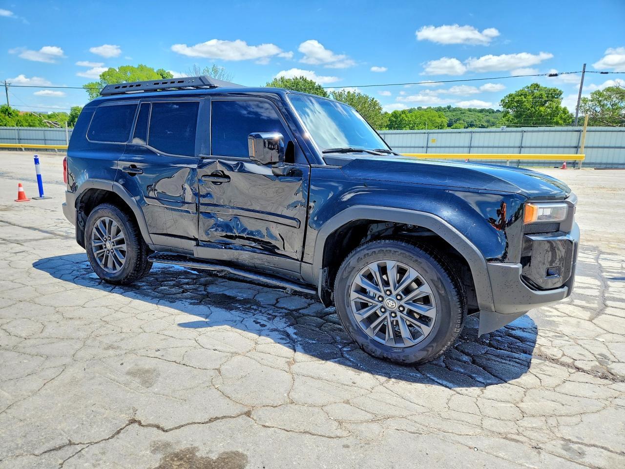 2025 Toyota Land Cruiser Base - Image 4