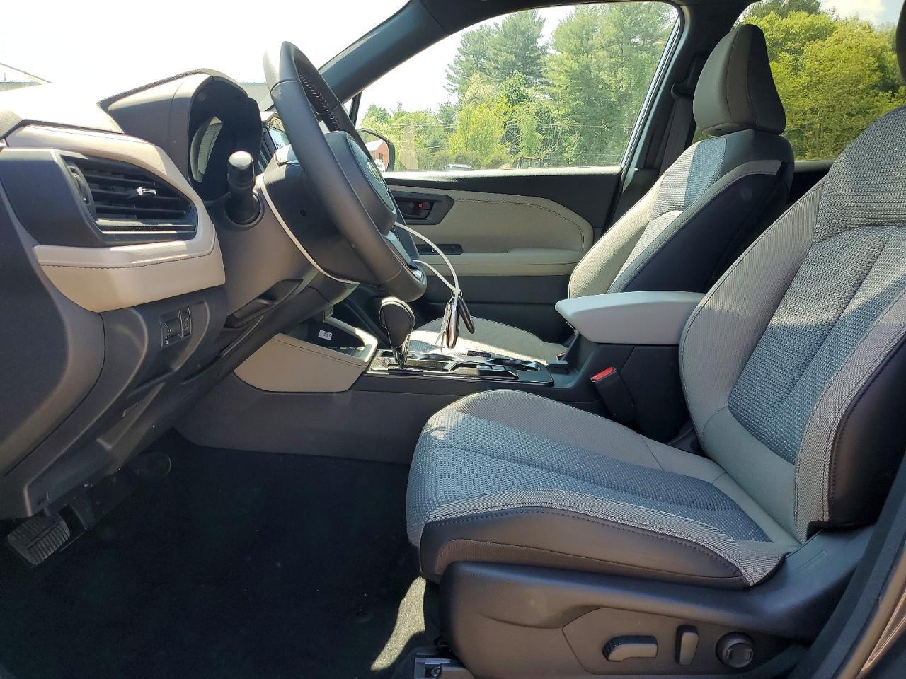 2026 Subaru Forester Premium - Image 7