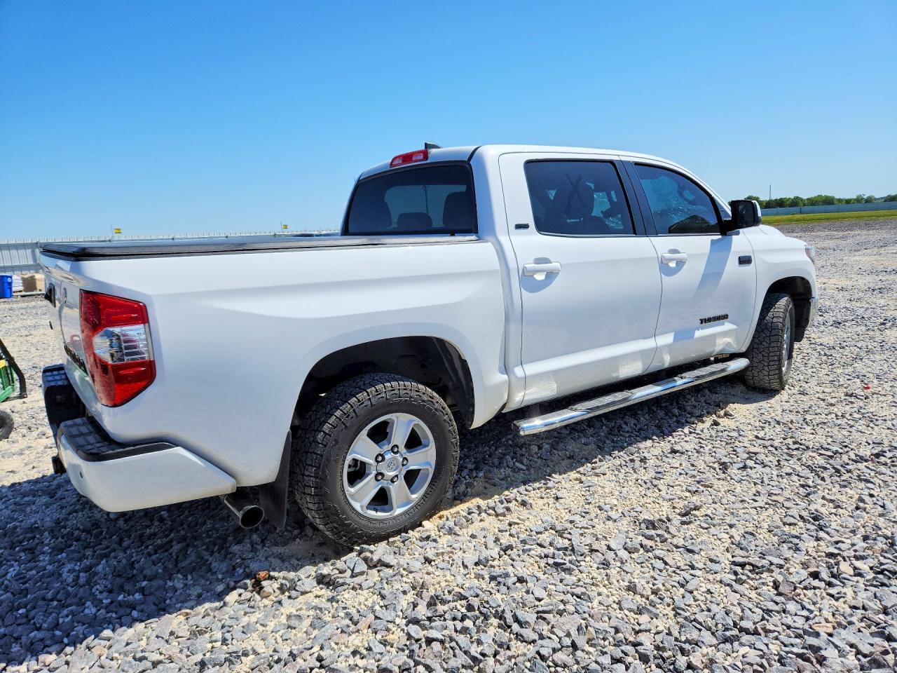 2021 Toyota Tundra Sr5 - Фото 3