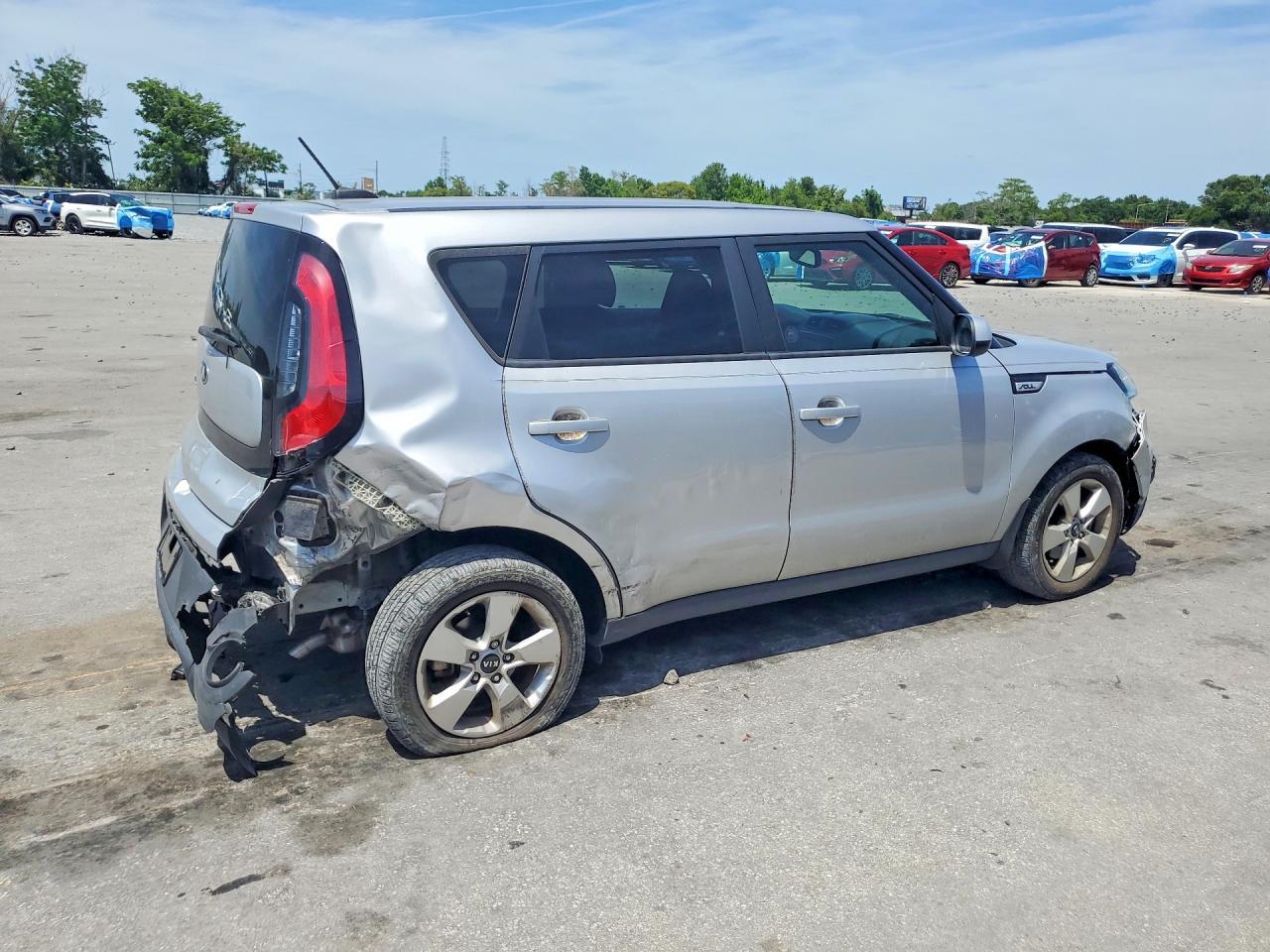 2017 Kia Soul Base - Image 3