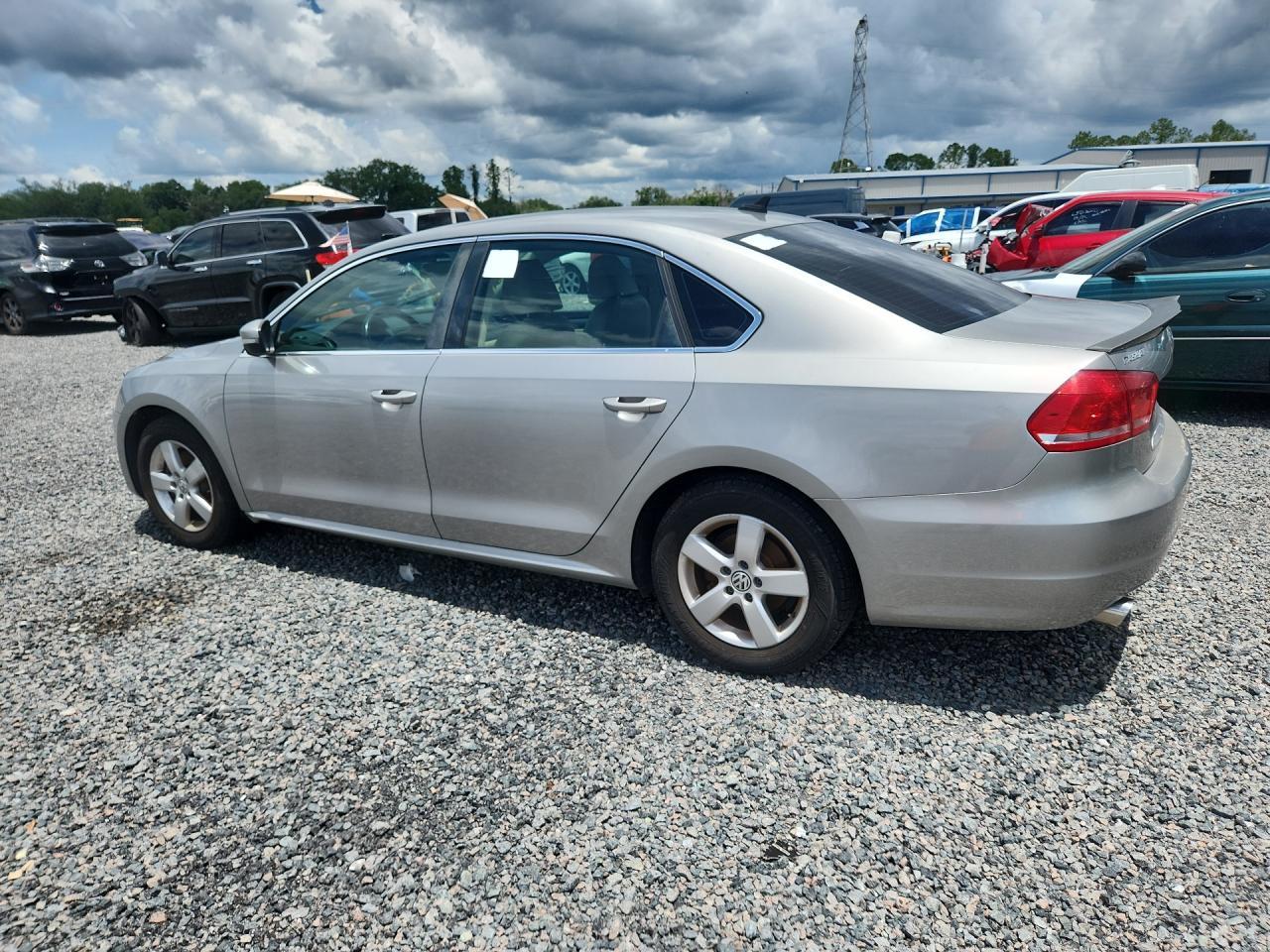 2014 Volkswagen Passat Se - Фото 2
