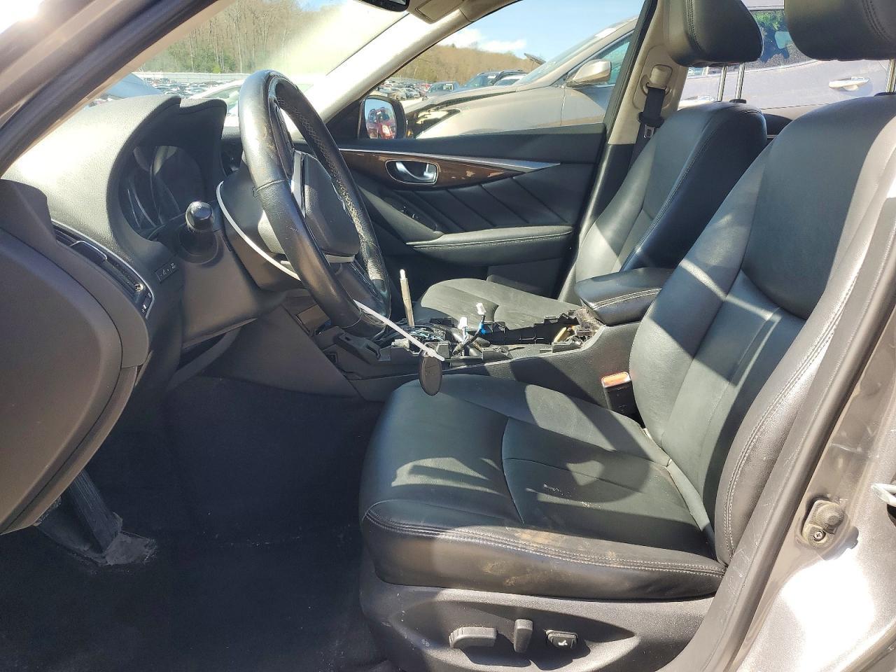 2018 Infiniti Q50 3.0T Luxe - Image 7