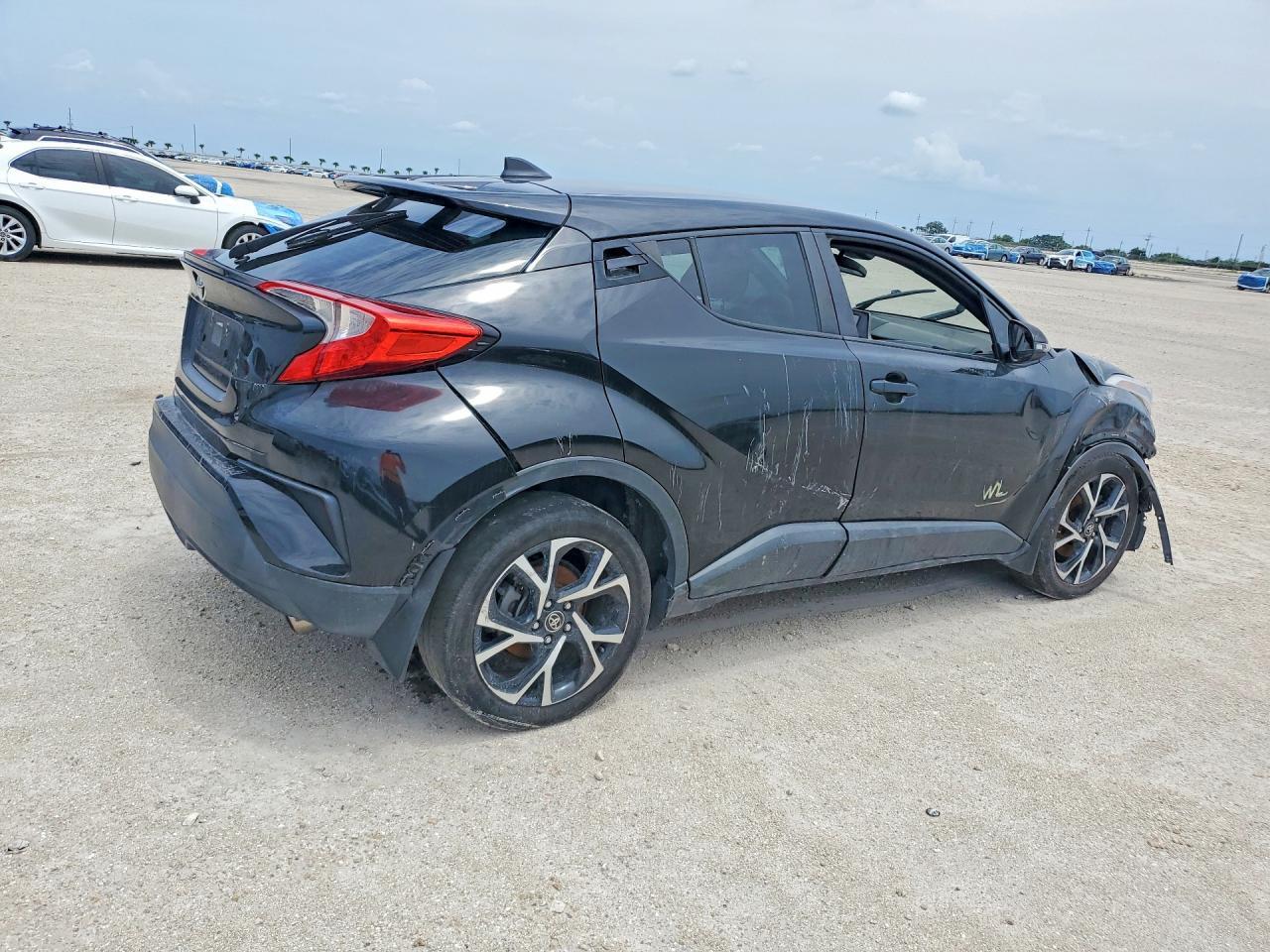 2018 Toyota C-Hr Xle - Фото 3