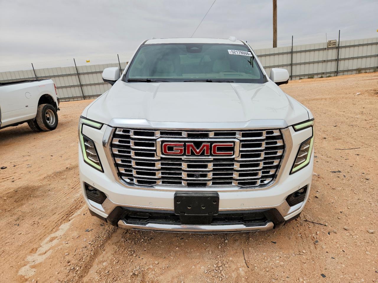 2025 GMC Yukon Xl Denali - Фото 5
