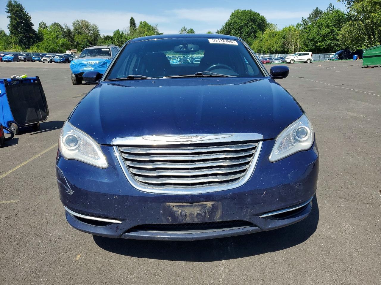 2013 Chrysler 200 Touring - Фото 5