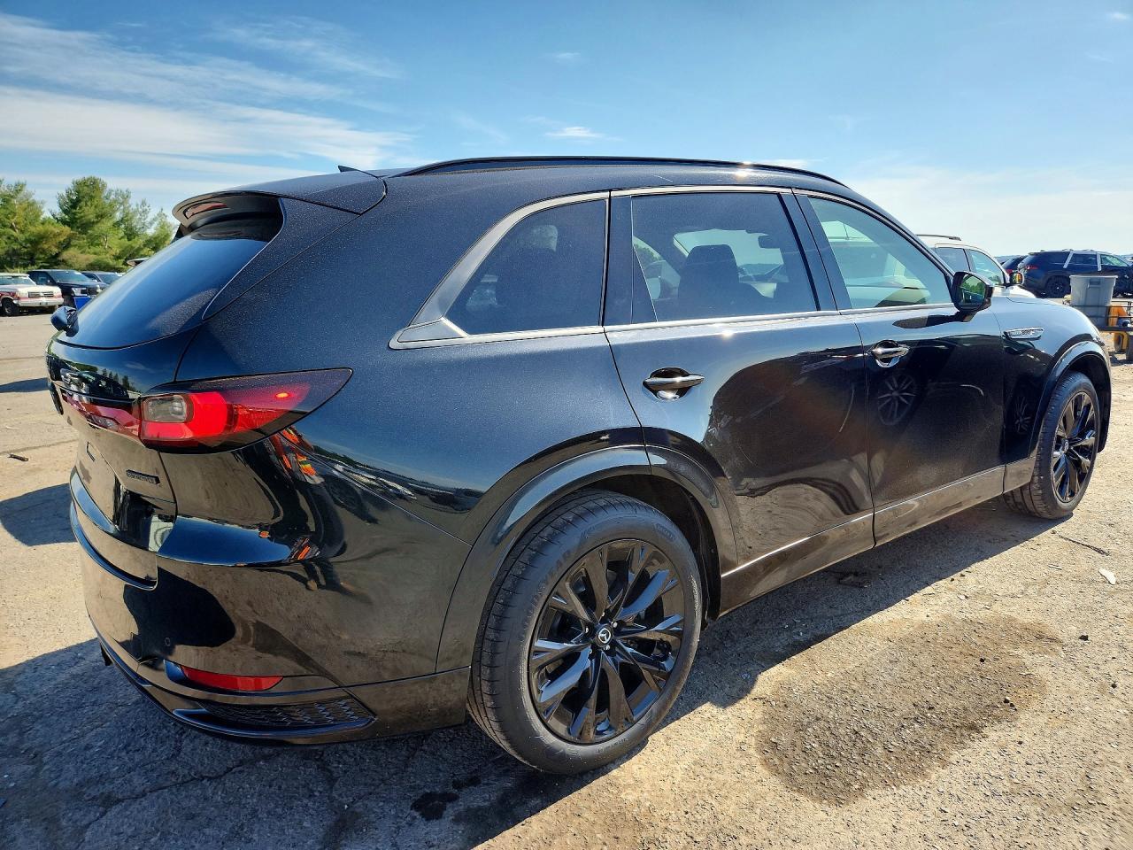 2025 Mazda Cx-90 Premium Sport - Image 3