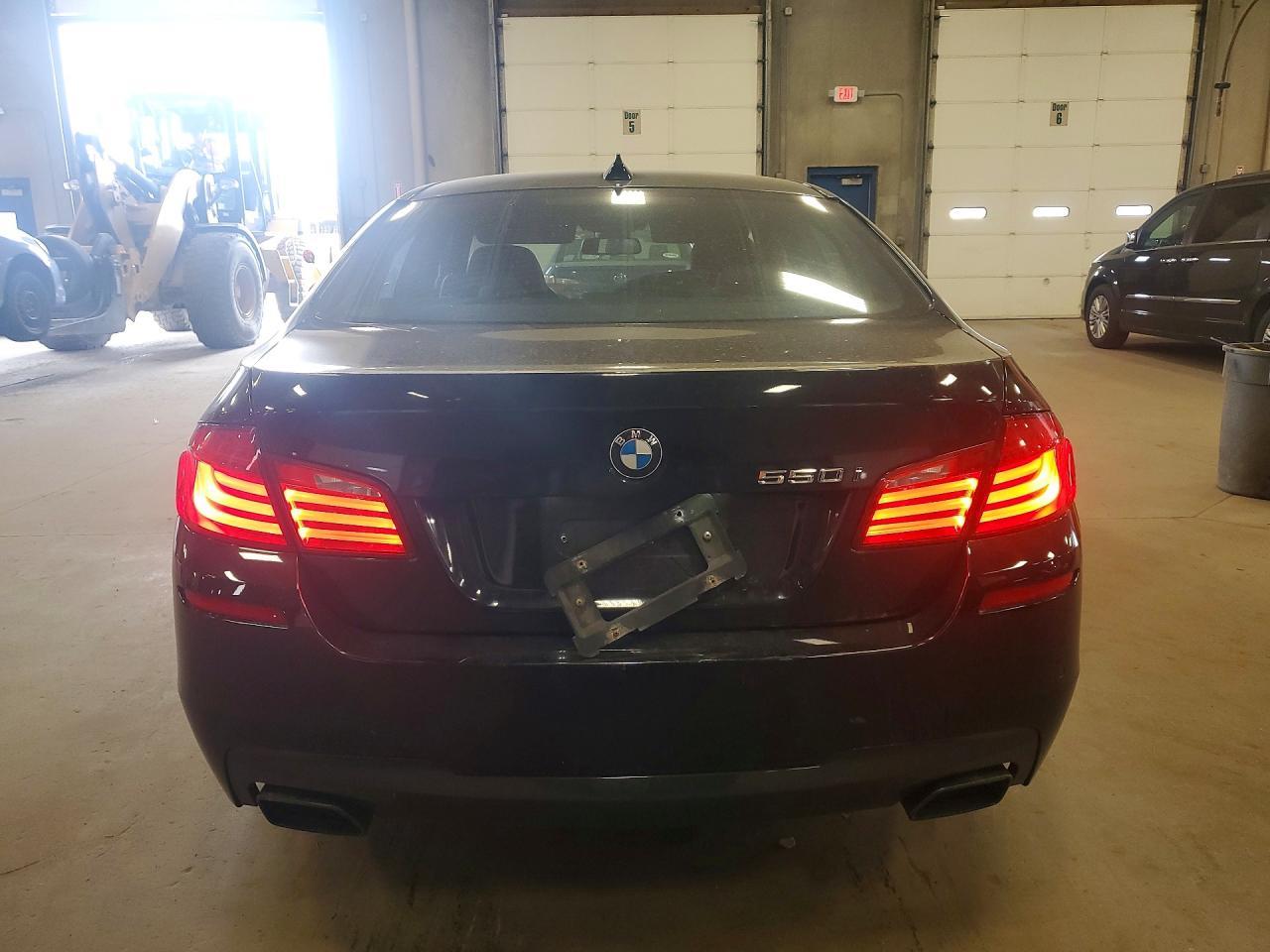 2011 BMW 550 Xi - Image 6