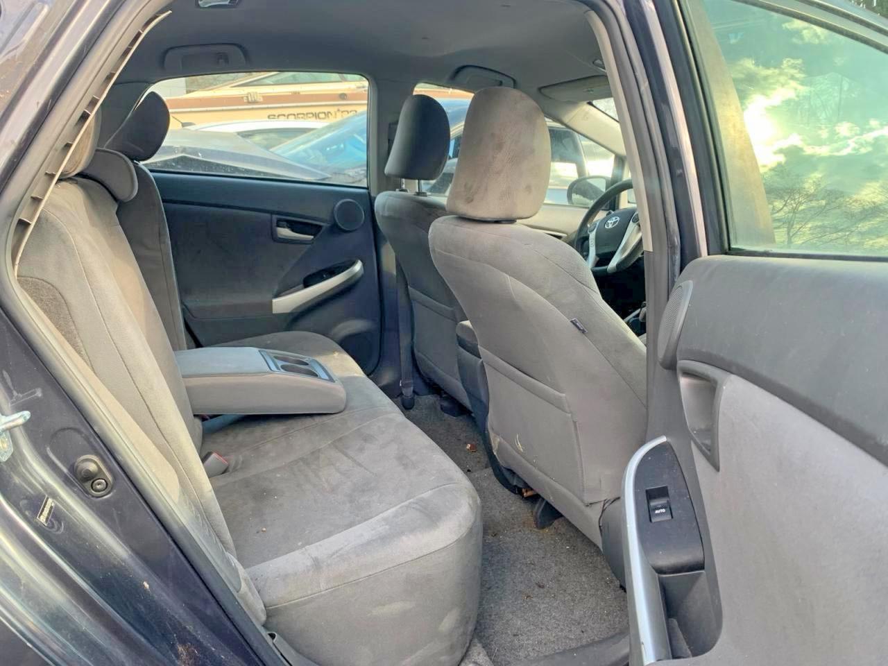 2010 Toyota Prius Iii - Фото 6