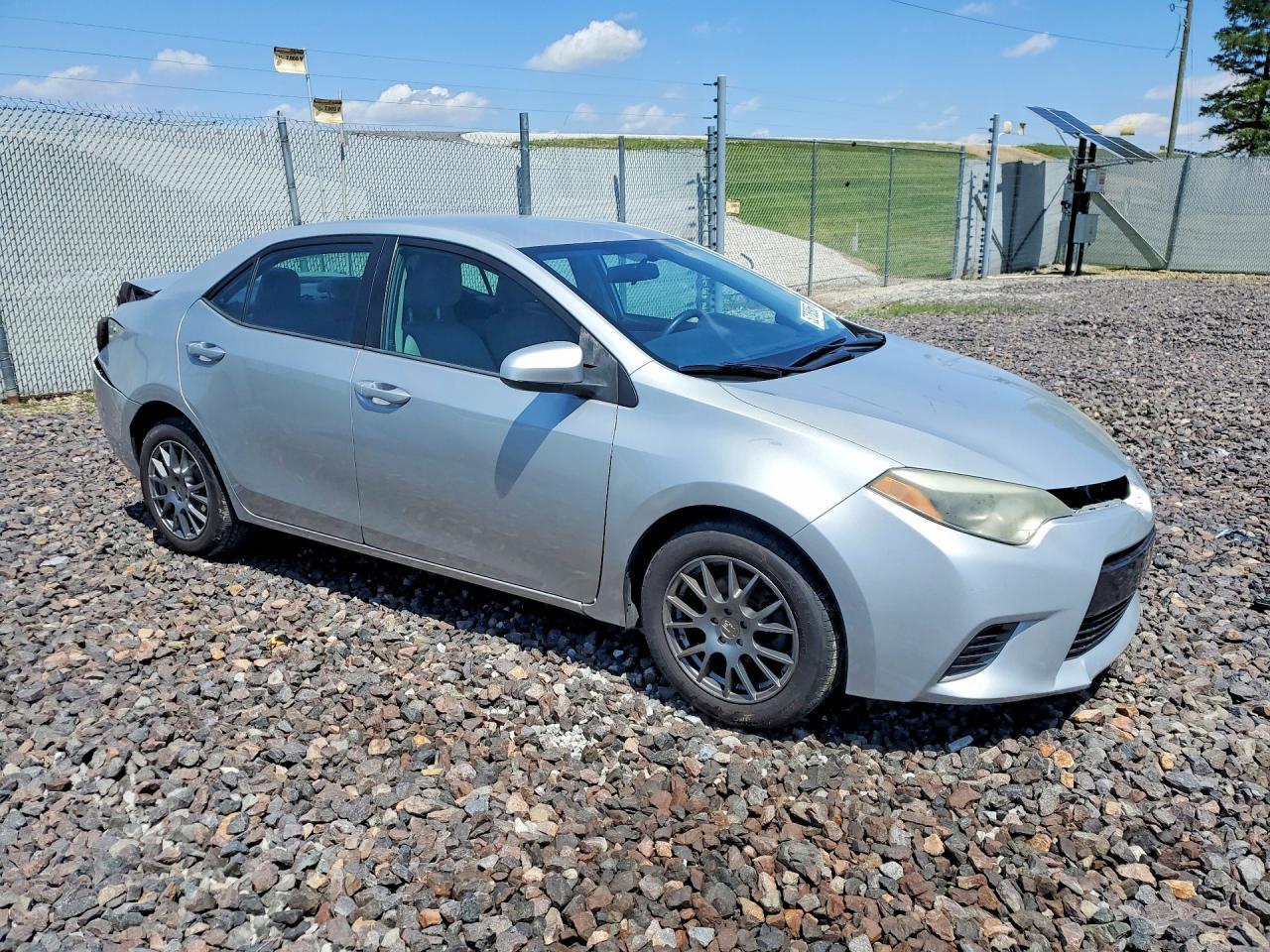 2015 Toyota Corolla Le - Фото 4
