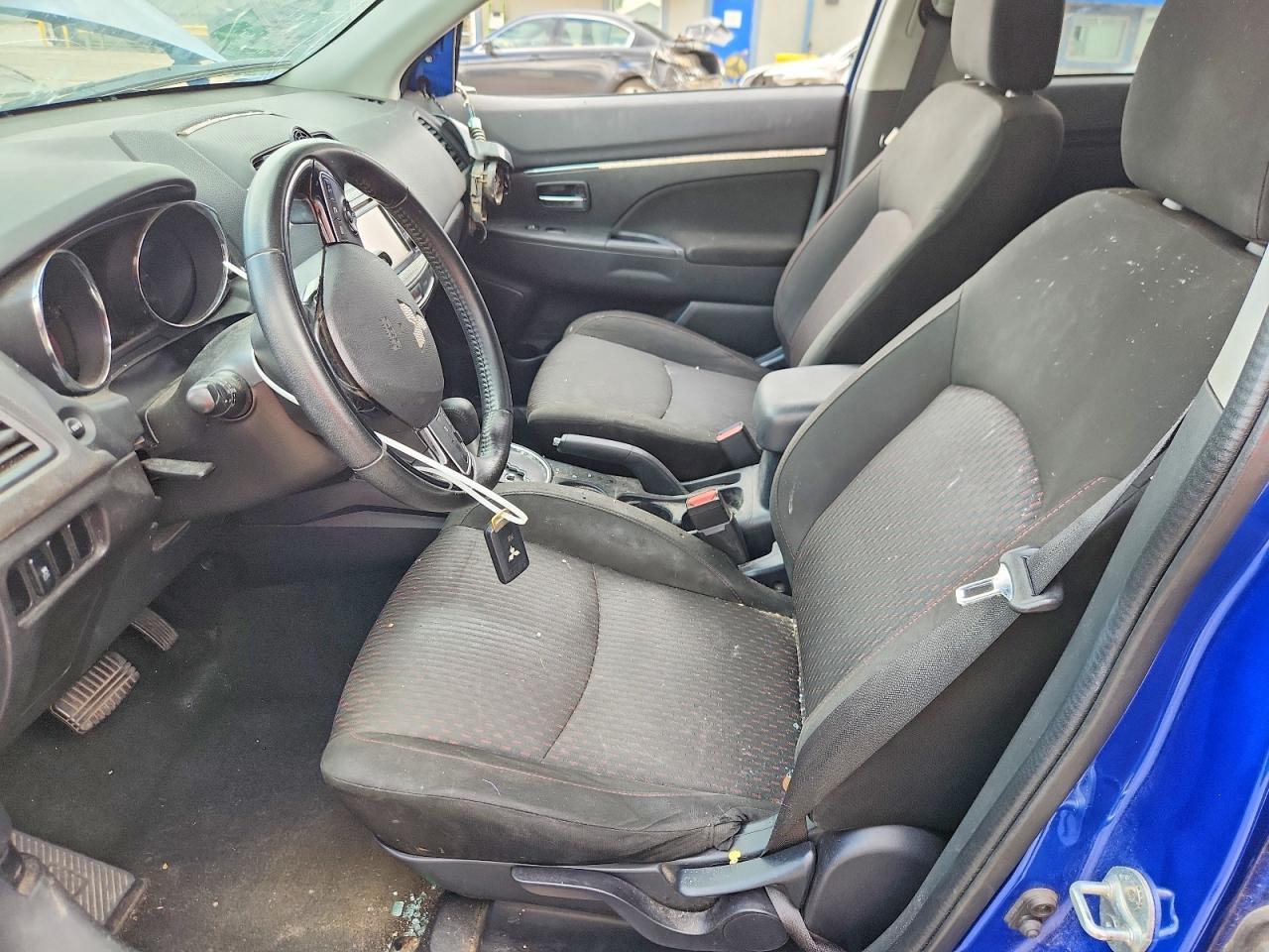 2017 Mitsubishi Outlander Sport Es - Image 7