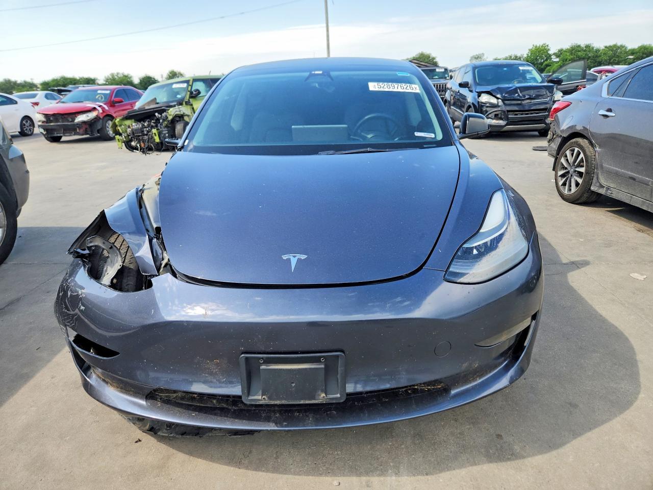 2023 Tesla Model 3 - Фото 5
