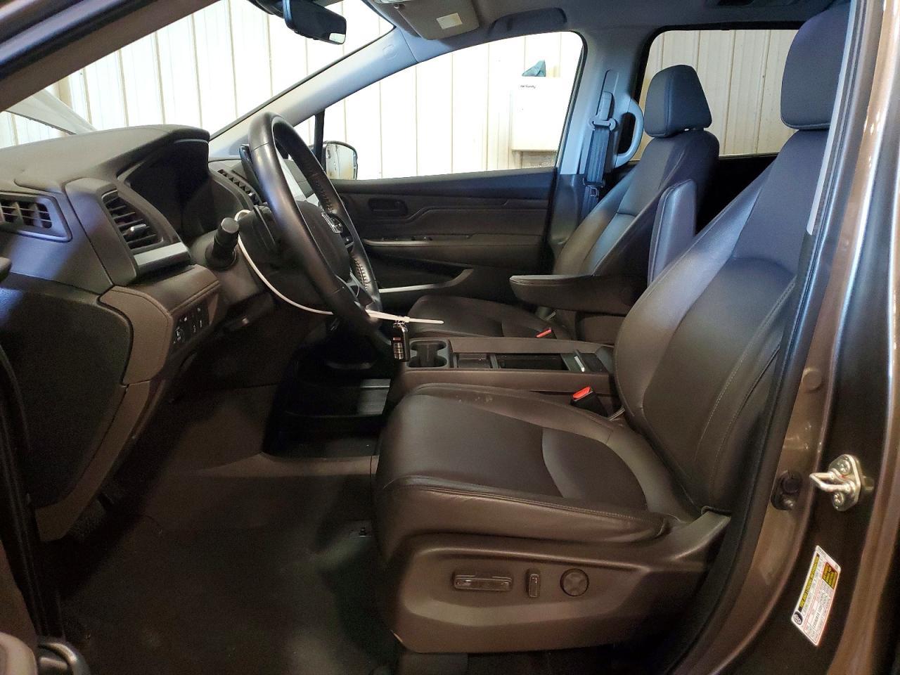 2018 Honda Odyssey Touring - Фото 7