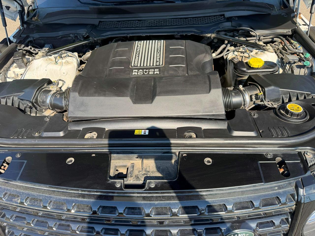 2015 Land Rover Range Rover Supercharged - Image 7