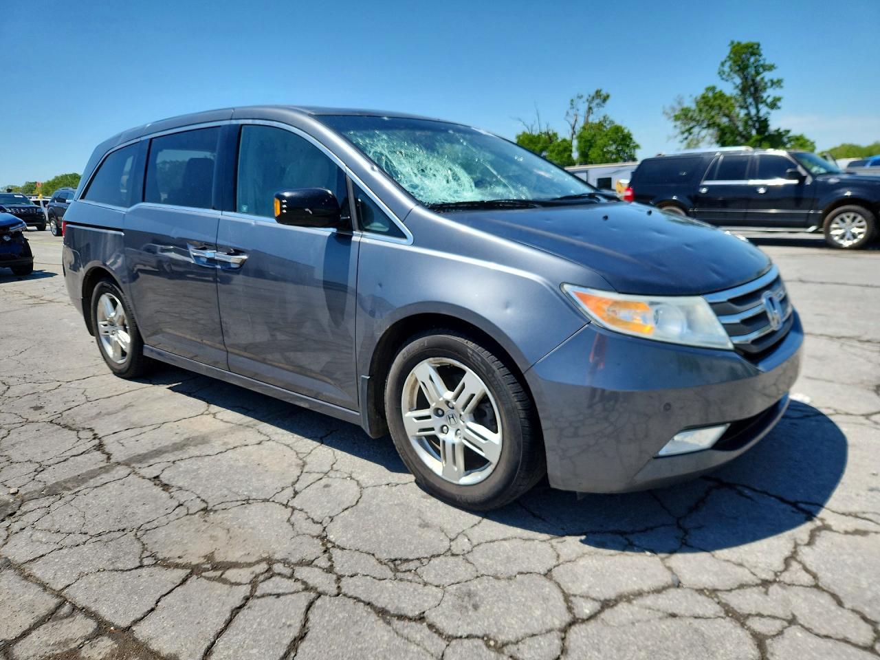 2012 Honda Odyssey Touring - Фото 4