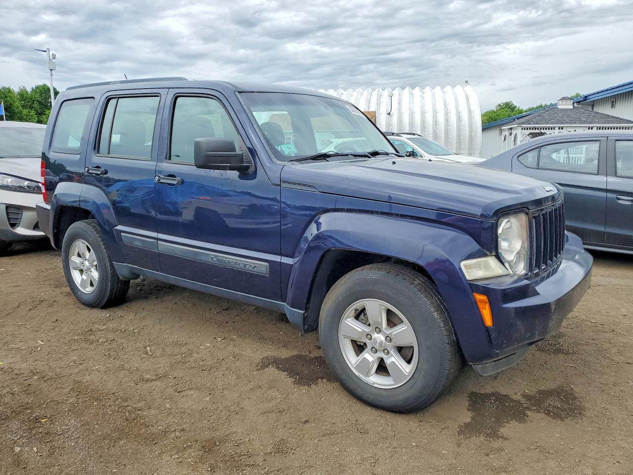2012 Jeep Liberty Sport - Фото 4