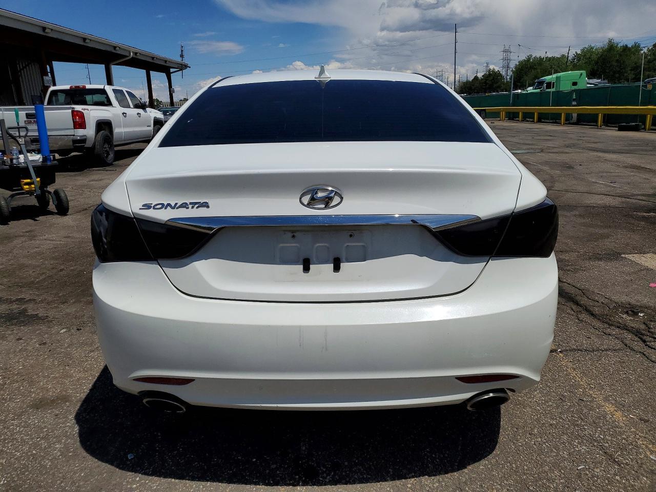 2012 Hyundai Sonata Se - Image 6