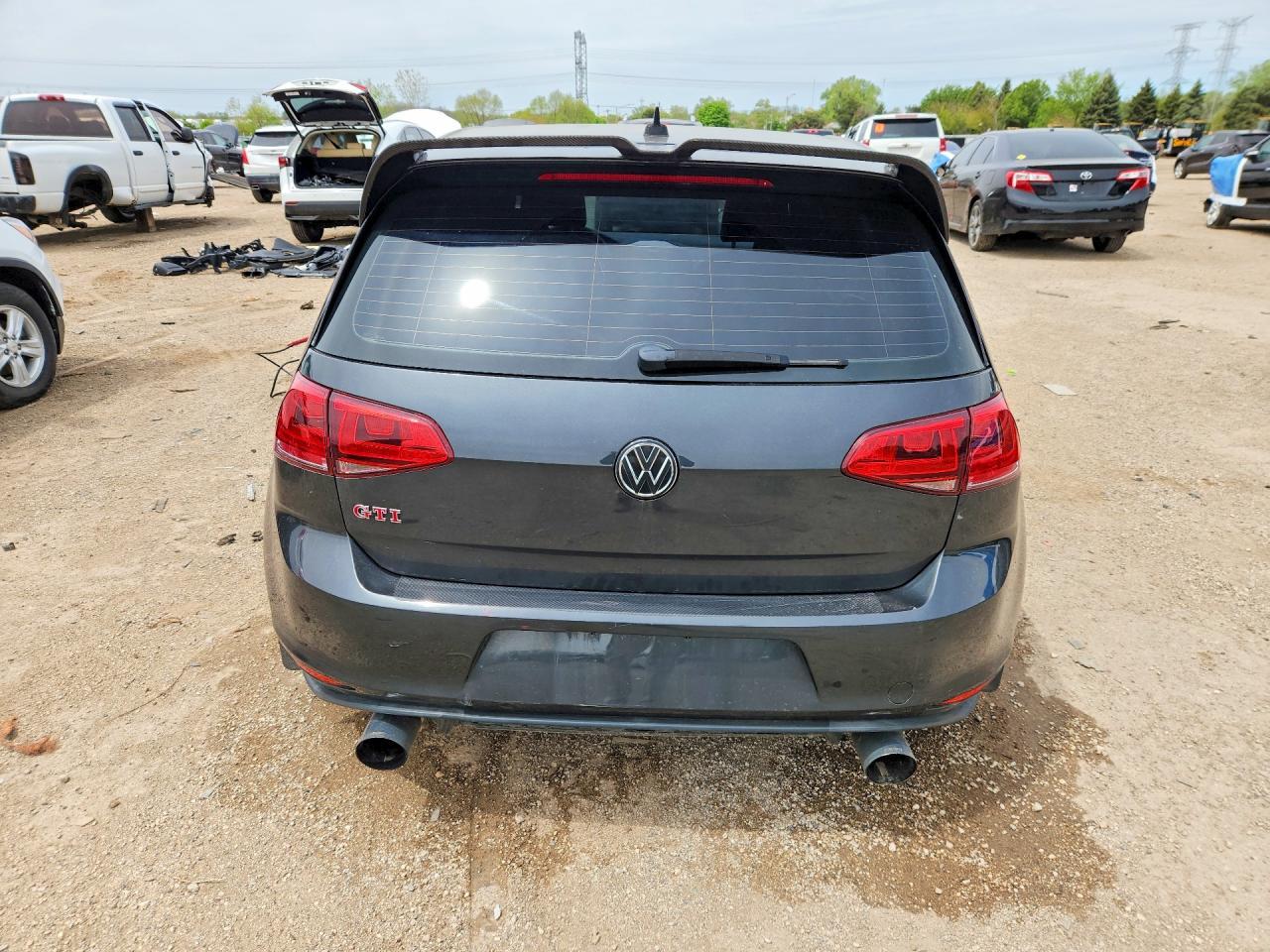 2015 Volkswagen Gti - Image 6