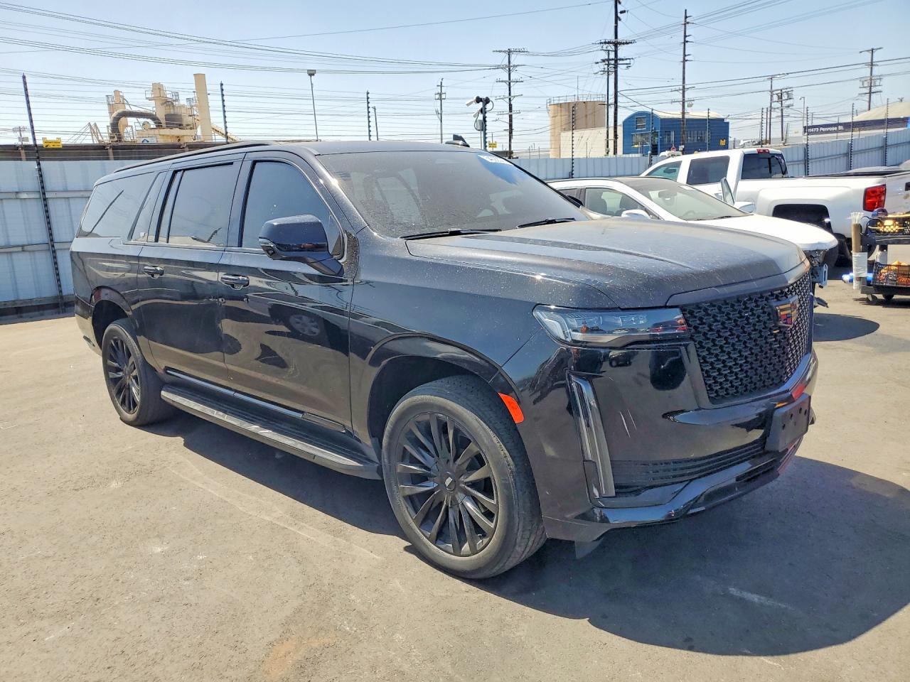 2022 Cadillac Escalade Esv Luxury - Image 4