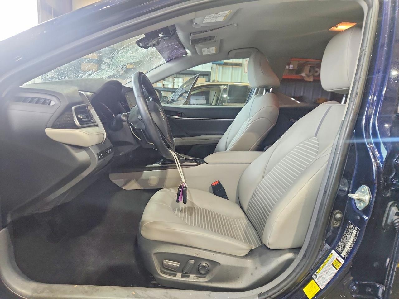 2021 Toyota Camry Se - Фото 7