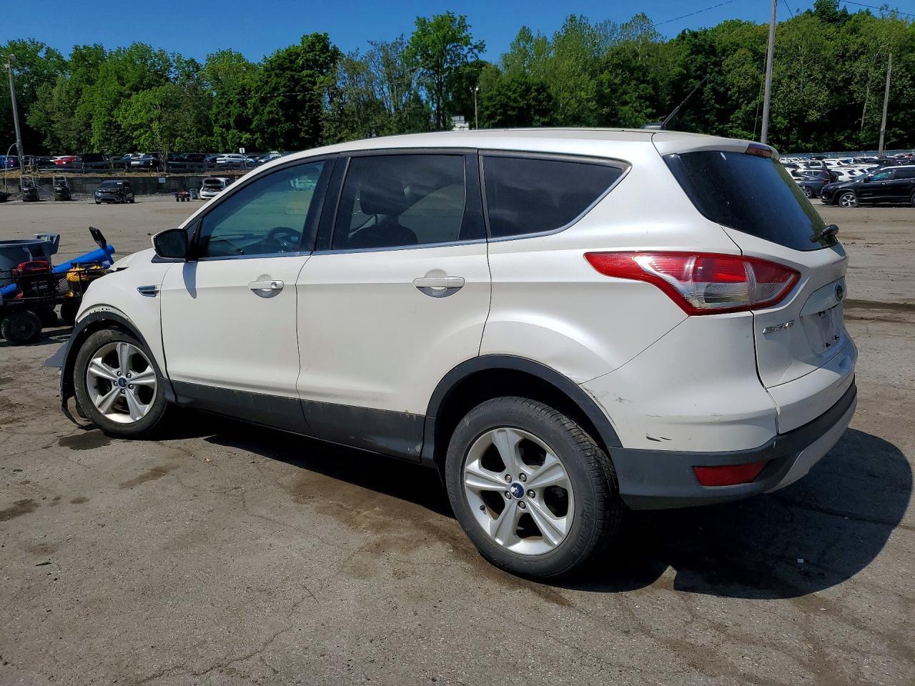 2014 Ford Escape Se - Фото 2