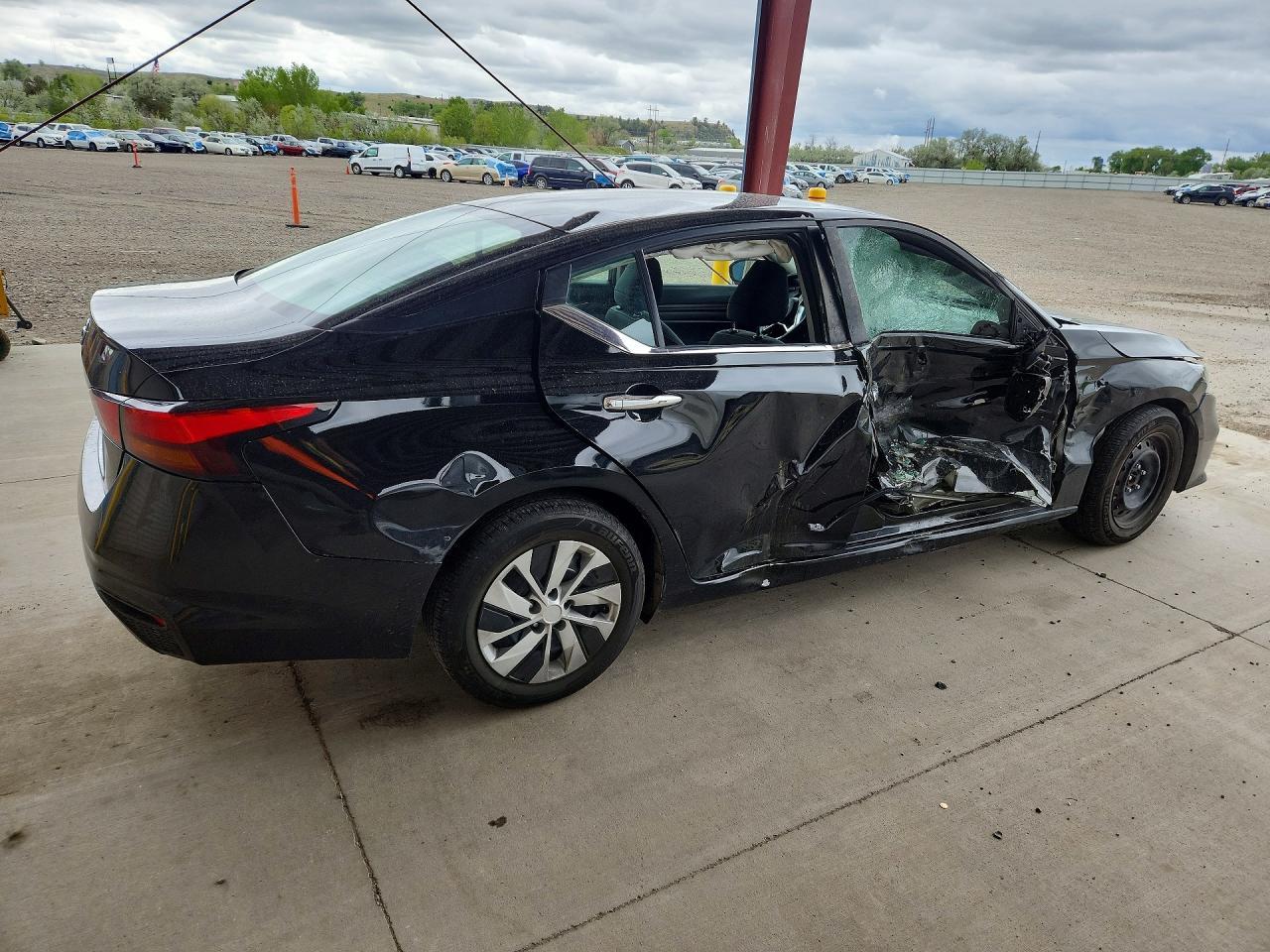2022 Nissan Altima S - Фото 3