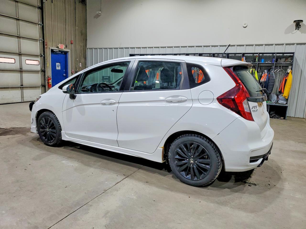 2018 Honda Fit Sport - Фото 2