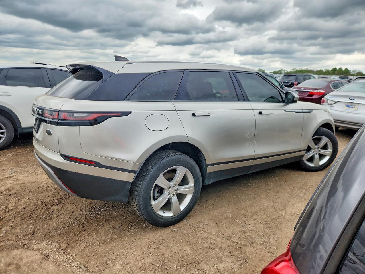 2019 Land Rover Range Rover - Image 3