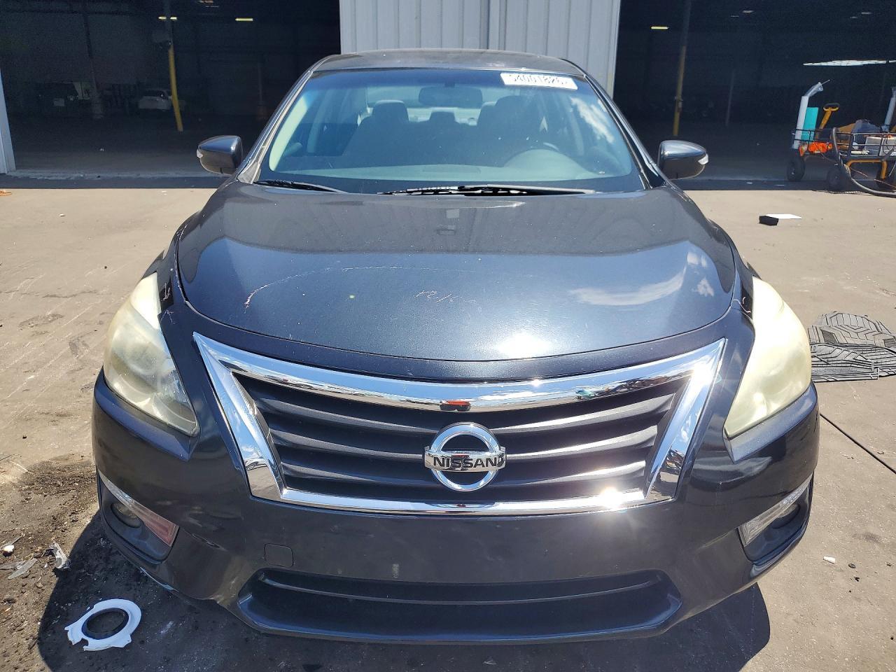 2015 Nissan Altima 2.5 Sv - Image 5
