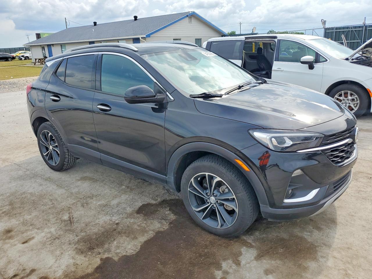2021 Buick Encore Gx Essence - Image 4