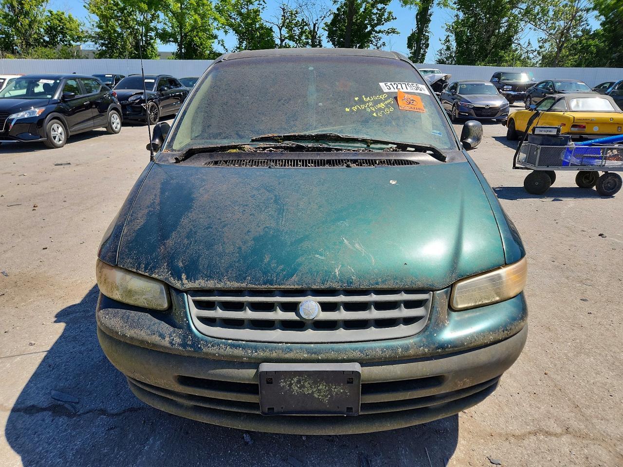 1996 Plymouth Grand Voyager Se - Фото 5