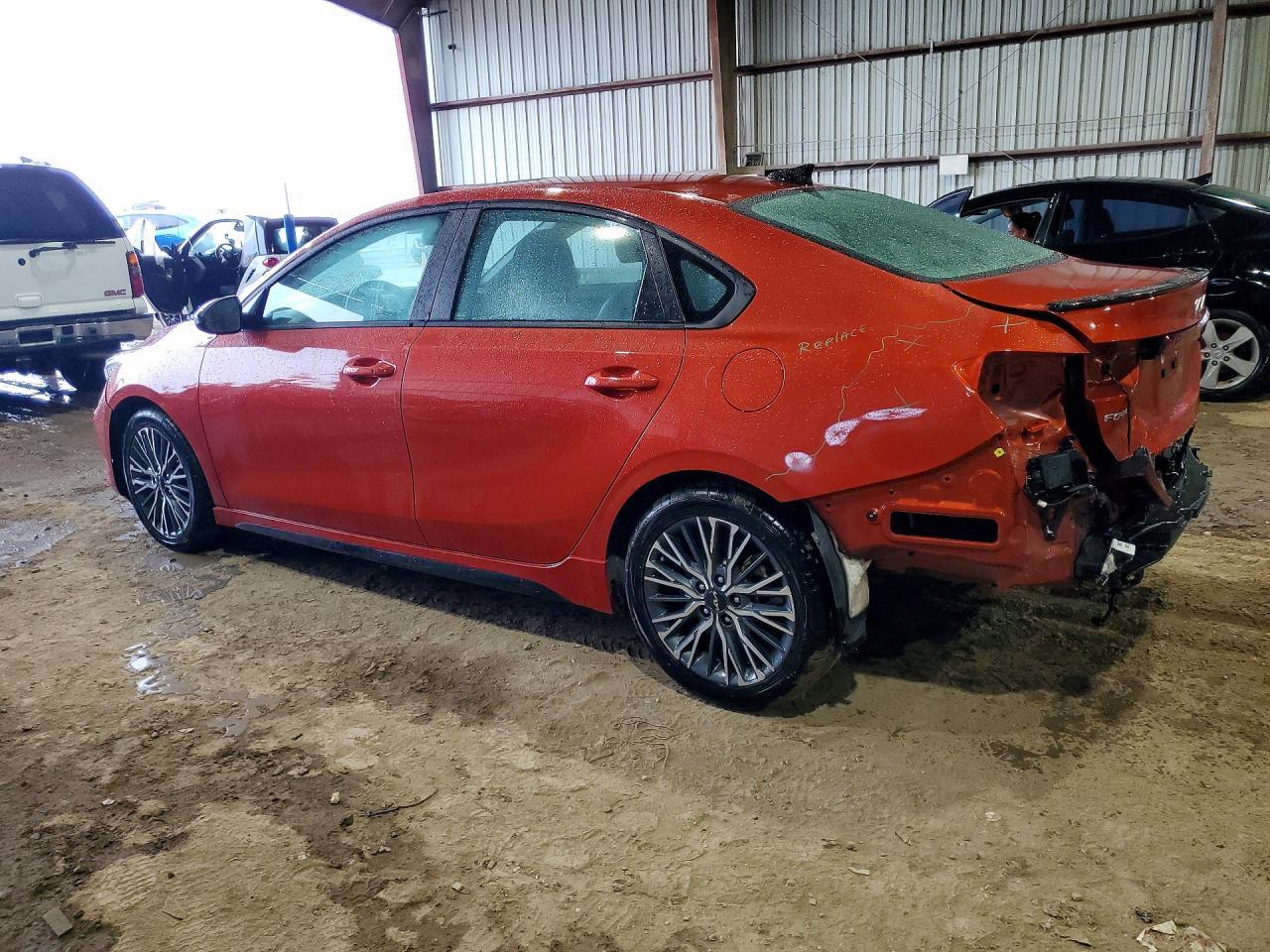 2023 Kia Forte Gt Line - Фото 2