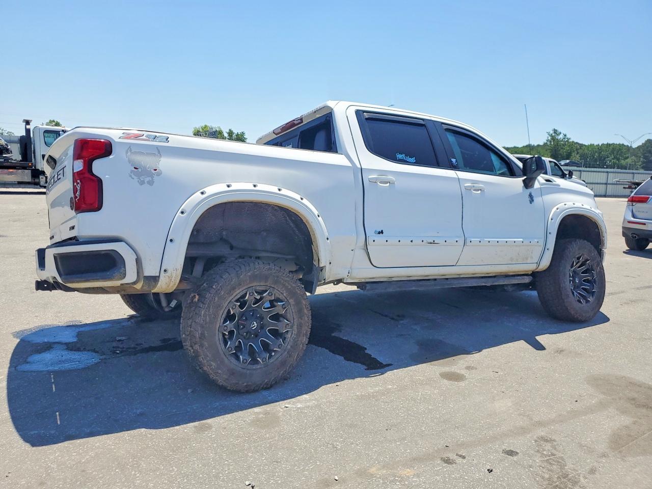 2021 Chevrolet Silverado K1500 Rst - Фото 3