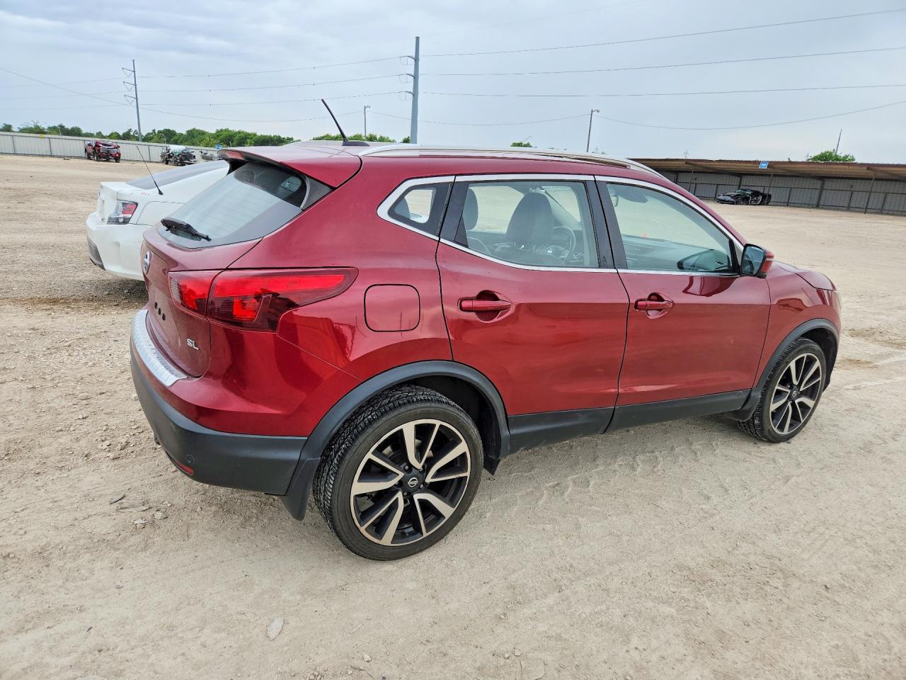 2019 Nissan Rogue Sport Sl - Image 3