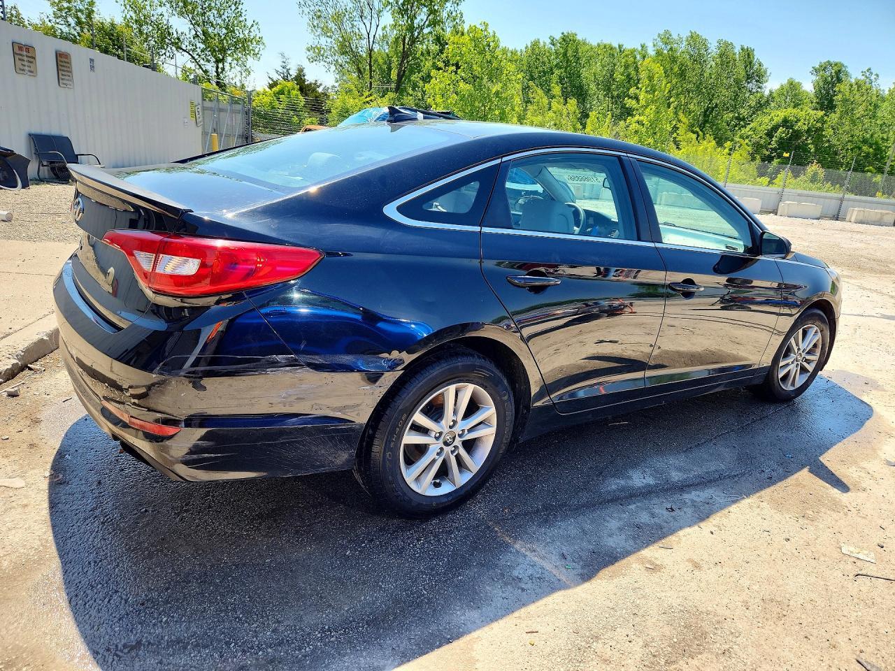 2016 Hyundai Sonata Se - Фото 3