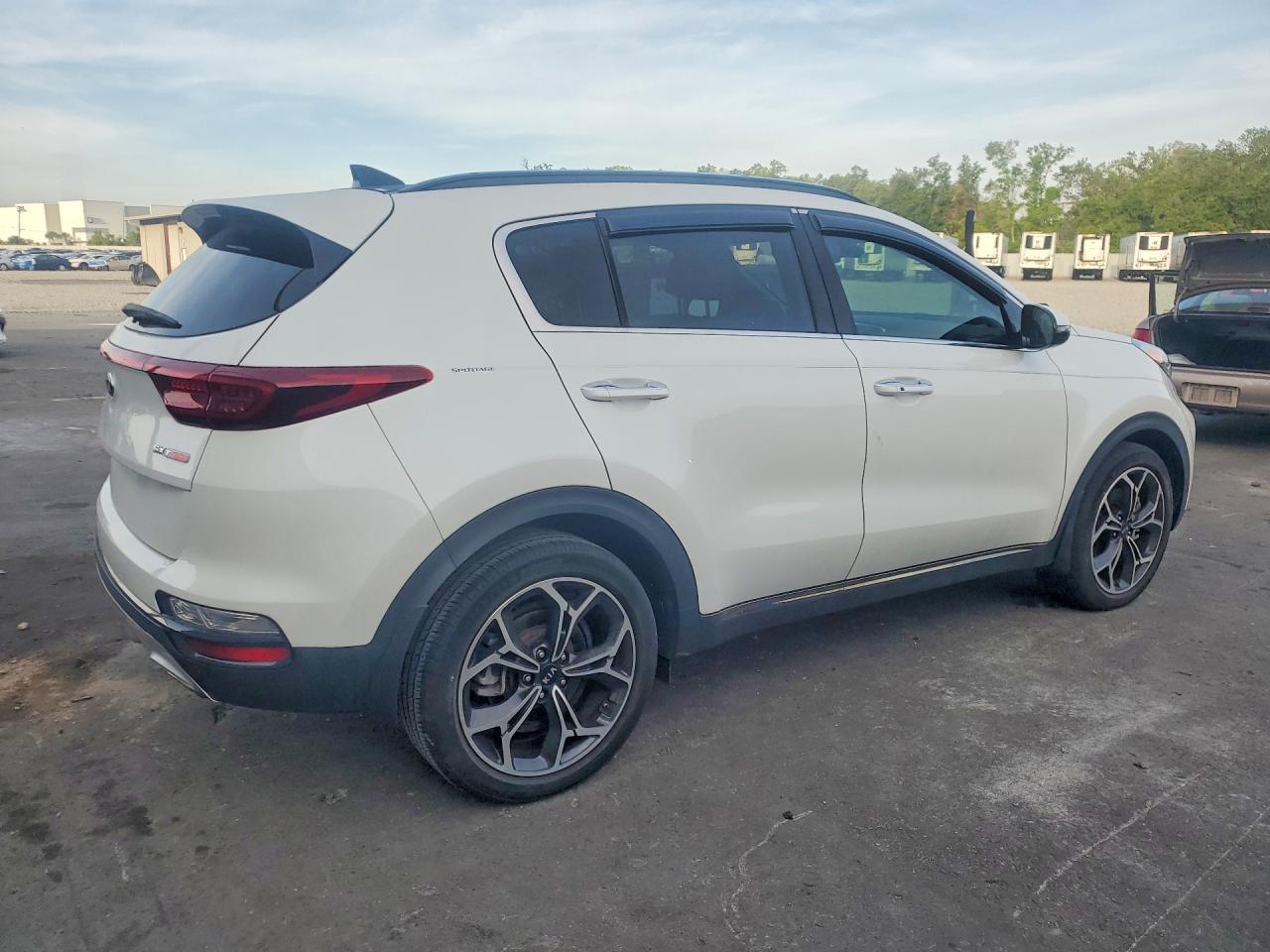 2020 Kia Sportage Sx - Image 3