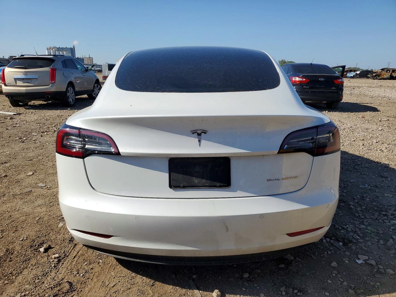 2021 Tesla Model 3 - Image 6