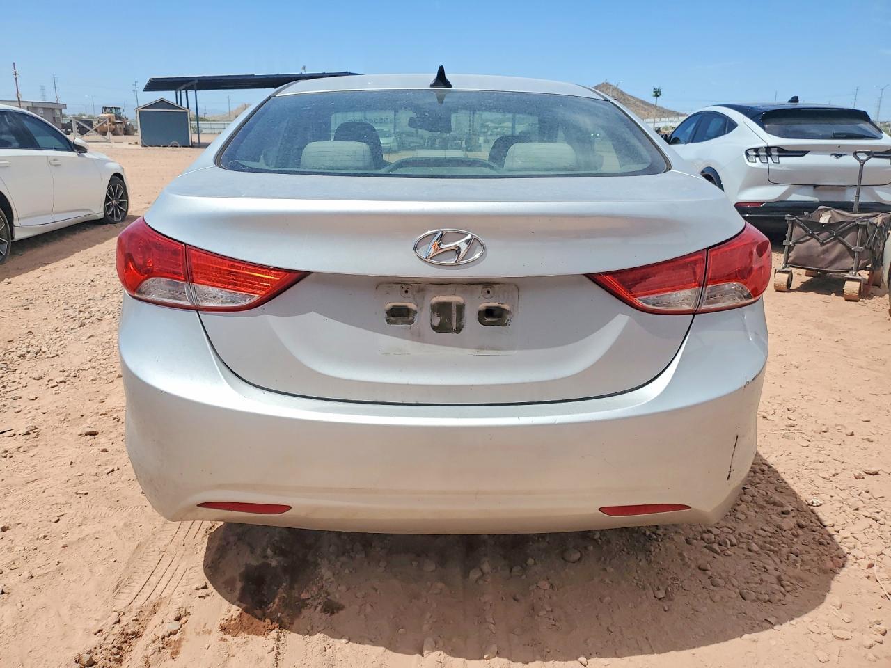 2012 Hyundai Elantra Gls - Фото 6