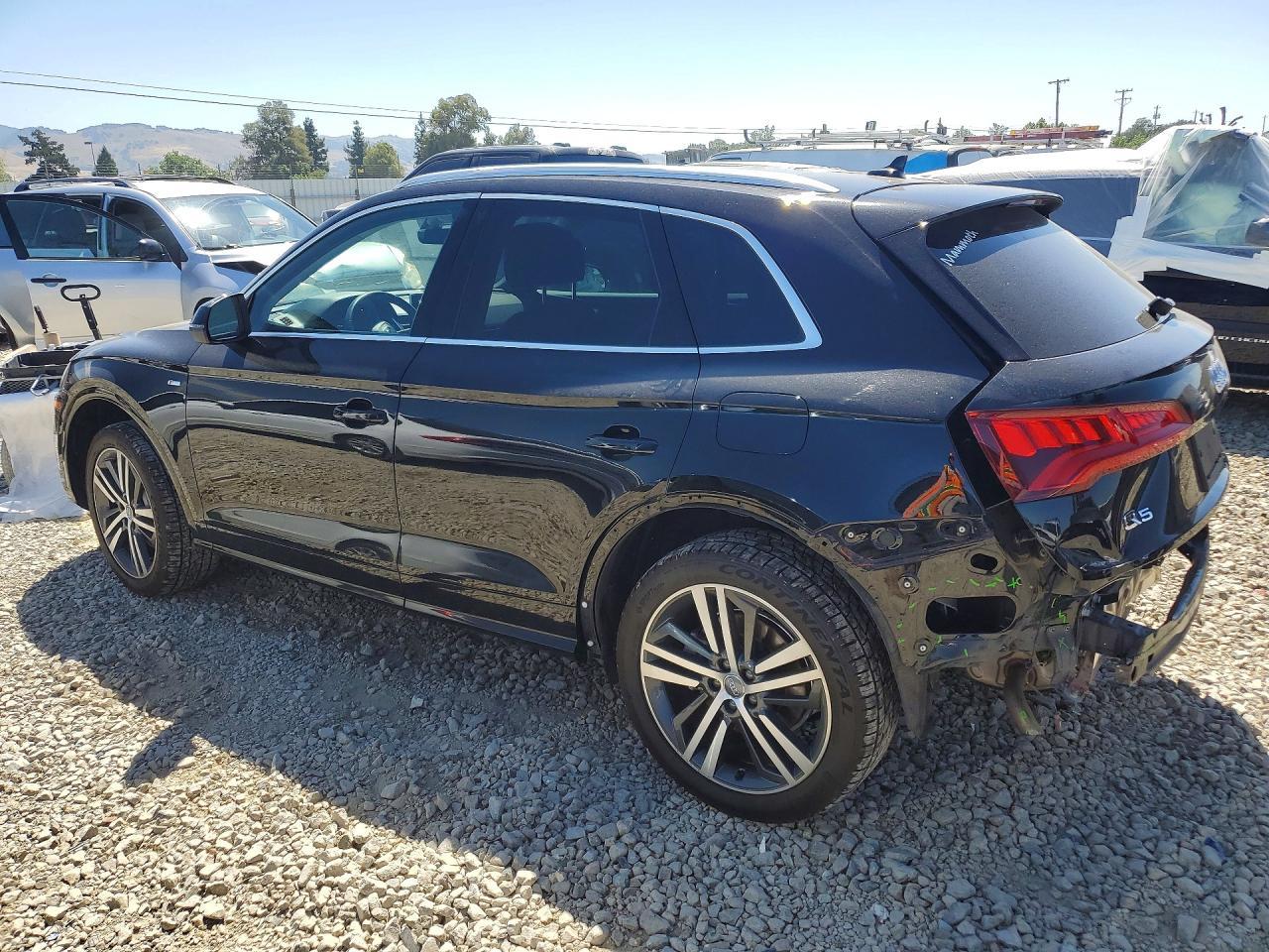 2020 Audi Q5 E Premium Plus - Фото 2