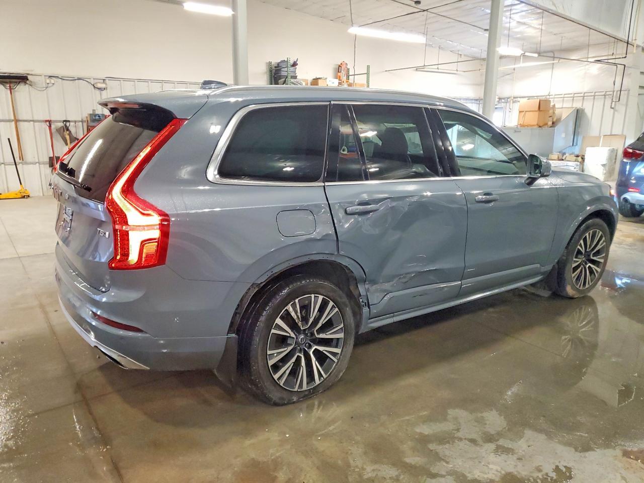 2021 Volvo Xc90 T5 Momentum - Фото 3