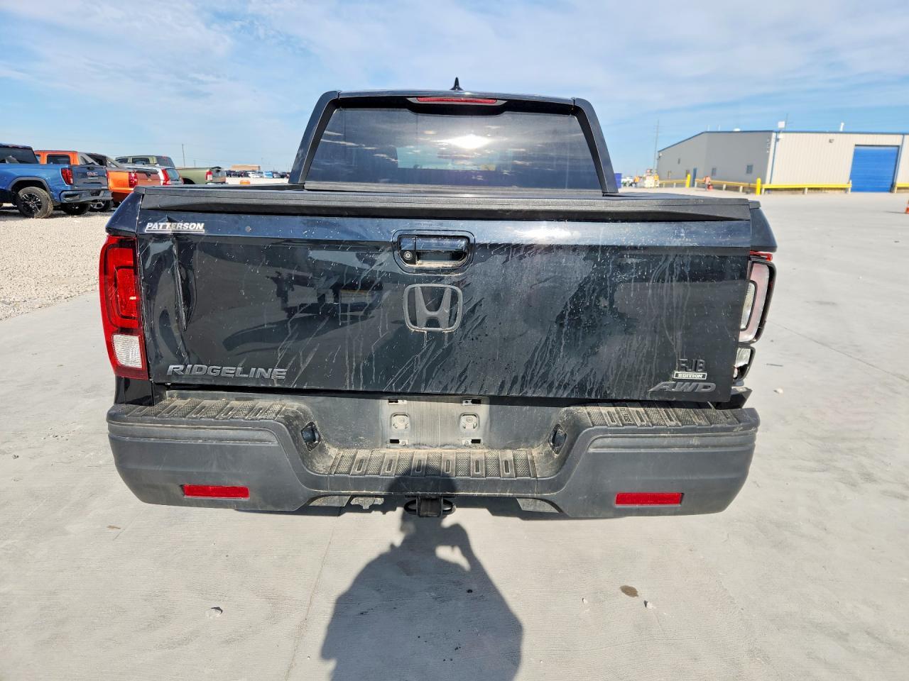 2019 Honda Ridgeline - Image 6