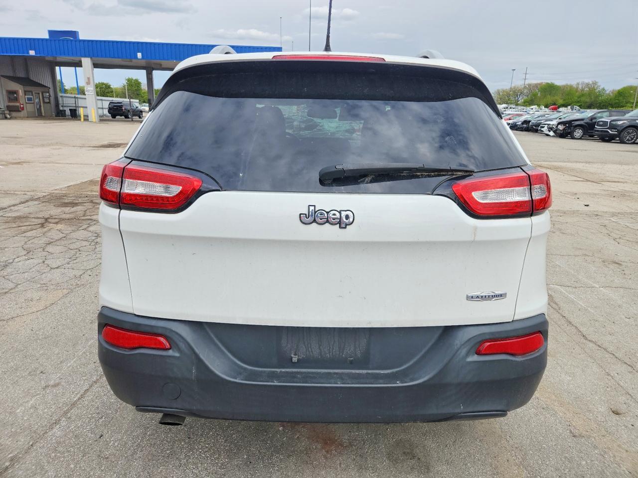 2014 Jeep Cherokee Latitude - Image 6